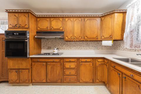 625 13th St, Peru, IL 61354 photo 9