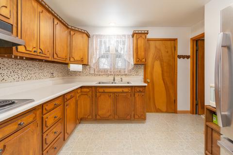 625 13th St, Peru, IL 61354 photo 8