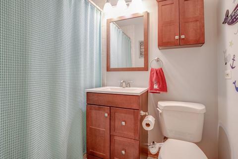 351 Ambleside Rd, Des Plaines, IL 60016 photo 16