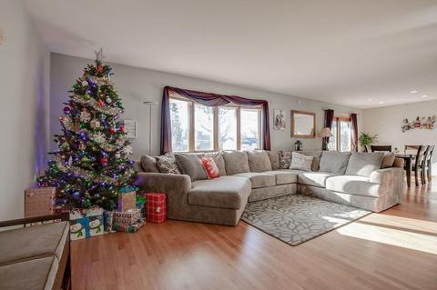 351 Ambleside Rd, Des Plaines, IL 60016 photo 6