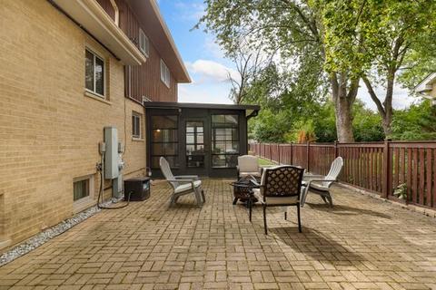 897 Rose Ln, Wheeling, IL 60090 photo 25