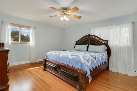 897 Rose Ln, Wheeling, IL 60090 photo 13