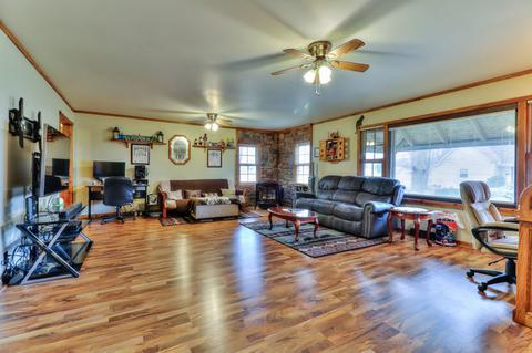 206 E 4th St, Homer, IL 61849 photo 6