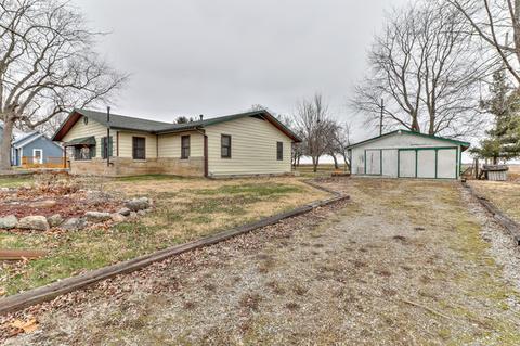 206 E 4th St, Homer, IL 61849 photo 4