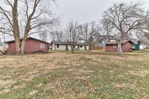 206 E 4th St, Homer, IL 61849 photo 3
