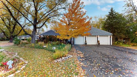 7607 Hamilton Ave, Burr Ridge, IL 60527 photo 1