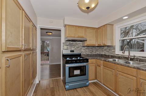 707 Rand Rd, Mchenry, IL 60051 photo 11