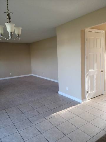 385 Red Fox Dr, Davis Junction, IL 61020 photo 6
