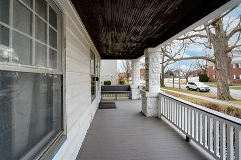 402 Normal Ave, Normal, IL 61761 photo 3