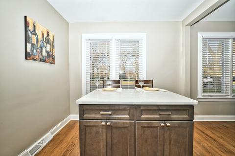 4311 W Devon Ave, Chicago, IL 60646 photo 9