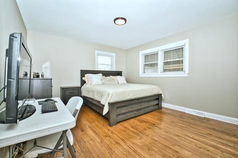4311 W Devon Ave, Chicago, IL 60646 photo 18