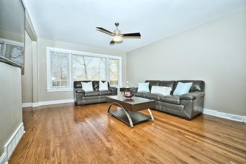 4311 W Devon Ave, Chicago, IL 60646 photo 3