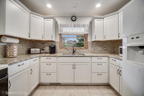 272 9th St, Wheeling, IL 60090 photo 7