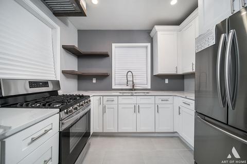 7141 S Artesian Ave, Chicago, IL 60629 photo 6