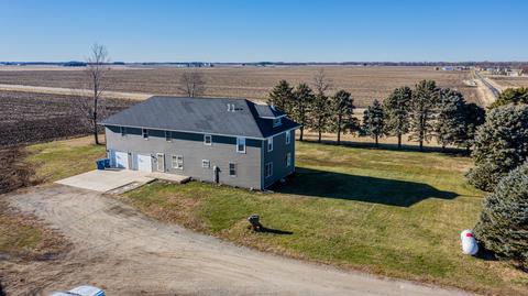 9098 2425 North Ave, Walnut, IL 61376 photo 26