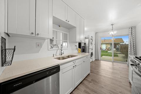 805 Valley Stream Dr #3D, Wheeling, IL 60090 photo 3