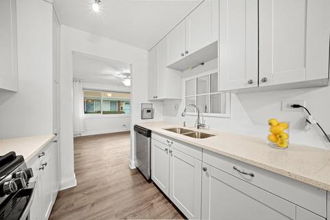 805 Valley Stream Dr #3D, Wheeling, IL 60090 photo 7