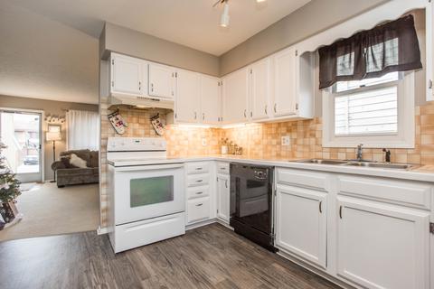 1309 Bancroft Dr, Bloomington, IL 61704 photo 7