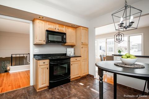 1335 Rosedale Ln, Hoffman Estates, IL 60169 photo 12