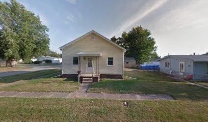 520 E Webster St, Clinton, IL 61727 photo 1