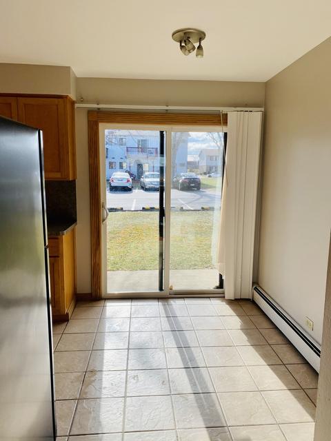 415 Echo Ln #2, Aurora, IL 60504 photo 9
