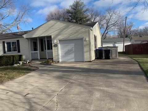1010 Mcgregor St, Bloomington, IL 61701 photo 4