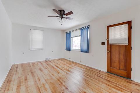 112 N Price St, Downs, IL 61736 photo 15