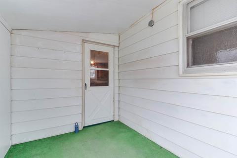 112 N Price St, Downs, IL 61736 photo 4