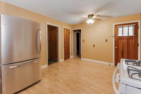 112 N Price St, Downs, IL 61736 photo 7