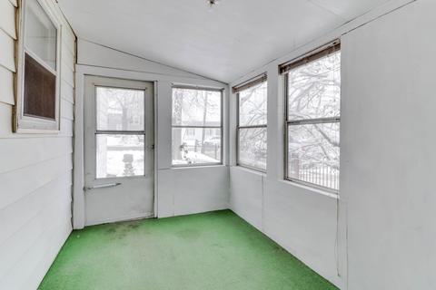 112 N Price St, Downs, IL 61736 photo 3