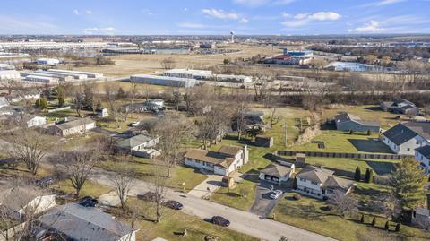 6880 Cambridge Dr, Morris, IL 60450 photo 5