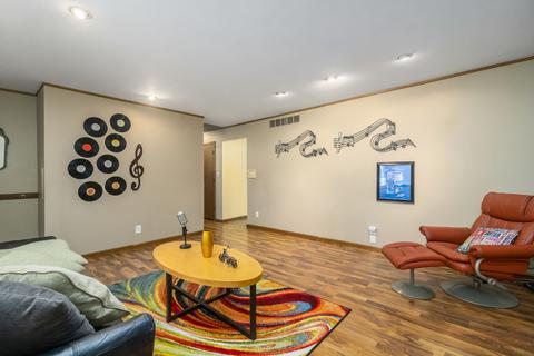 6880 Cambridge Dr, Morris, IL 60450 photo 7