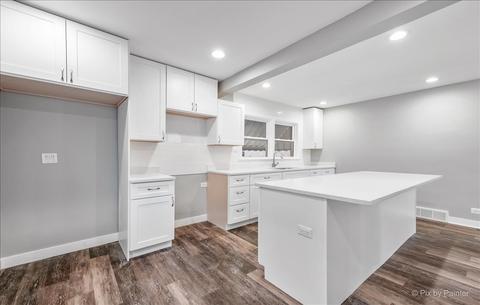 10144 S Carpenter St, Chicago, IL 60643 photo 11
