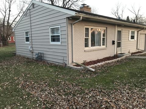 134 S Rosedale Ave, Aurora, IL 60506 photo 2