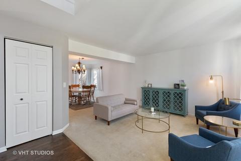 9686 Compton Dr, Huntley, IL 60142 photo 3