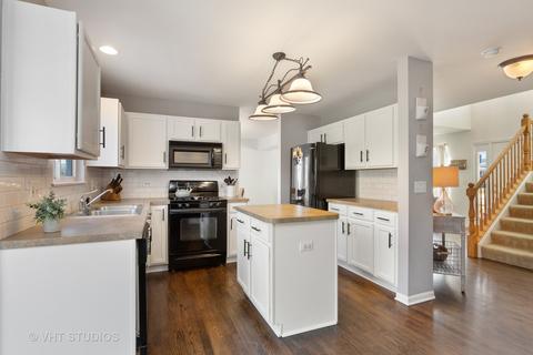 9686 Compton Dr, Huntley, IL 60142 photo 6