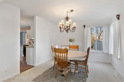9686 Compton Dr, Huntley, IL 60142 photo 5