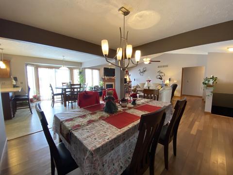 563 Applemint Ln, Roscoe, IL 61073 photo 7