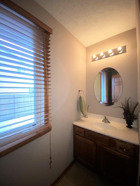 563 Applemint Ln, Roscoe, IL 61073 photo 21