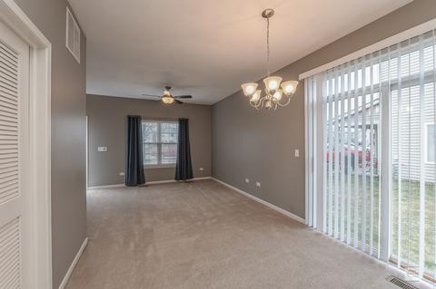 327 Gregory Ln, Plano, IL 60545 photo 9