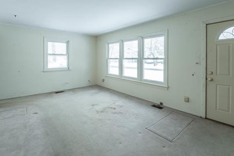 2406 George St, Rolling Meadows, IL 60008 photo 2