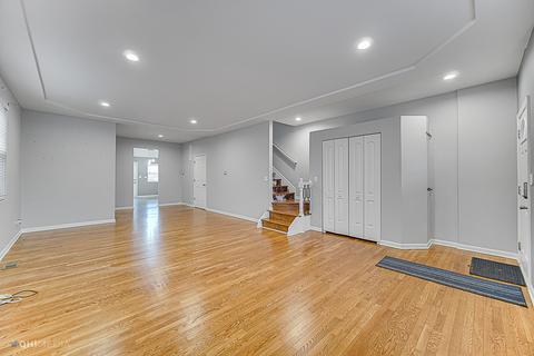 1622 E 93rd St, Chicago, IL 60617 photo 6