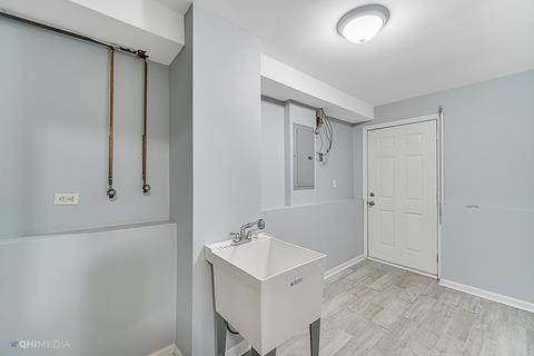 1622 E 93rd St, Chicago, IL 60617 photo 24
