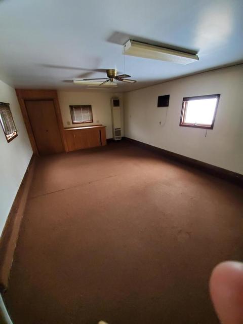 330 N Tower Rd, Freeport, IL 61032 photo 10