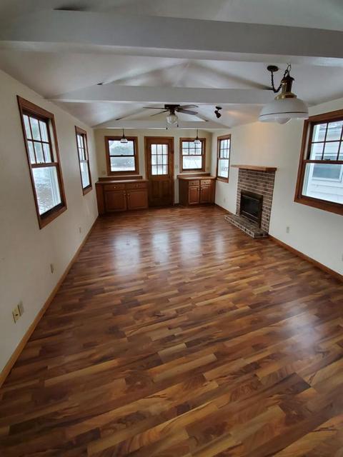 330 N Tower Rd, Freeport, IL 61032 photo 14