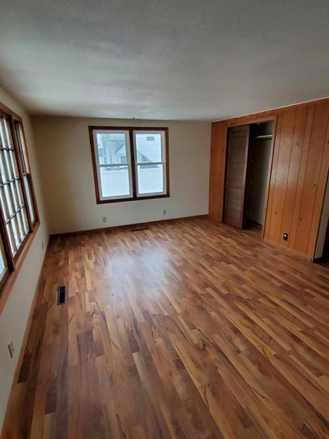 330 N Tower Rd, Freeport, IL 61032 photo 7