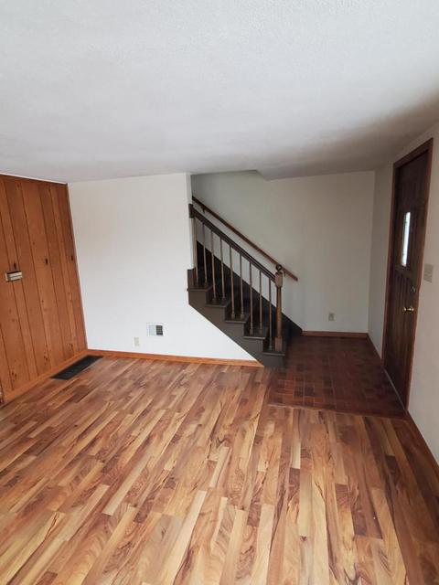 330 N Tower Rd, Freeport, IL 61032 photo 11