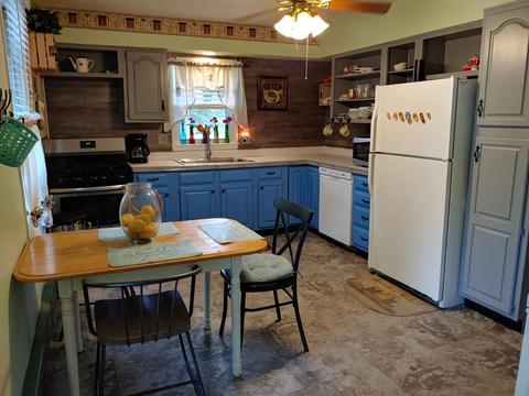 620 W Oneida Ave, Bartlett, IL 60103 photo 9