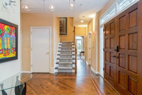 1346 Jackson Ave, River Forest, IL 60305 photo 4