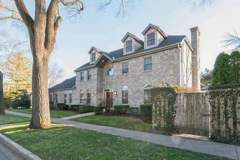1346 Jackson Ave, River Forest, IL 60305 photo 1